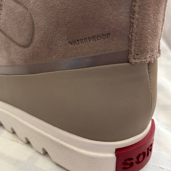 NWT Sorel beige suede sheep fur short boots 6.5 $210 - Picture 7 of 7